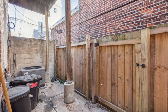 1711 S 6TH ST, Philadelphia, PA 19148