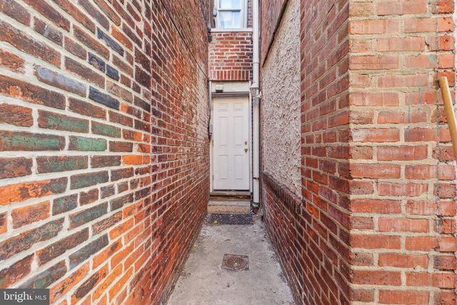 1711 S 6TH ST, Philadelphia, PA 19148