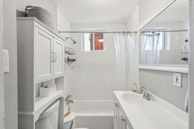 1711 S 6TH ST, Philadelphia, PA 19148