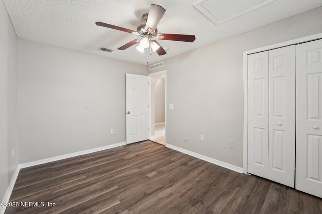 9135 SHINDLER CROSSING Drive, Jacksonville, FL 32222