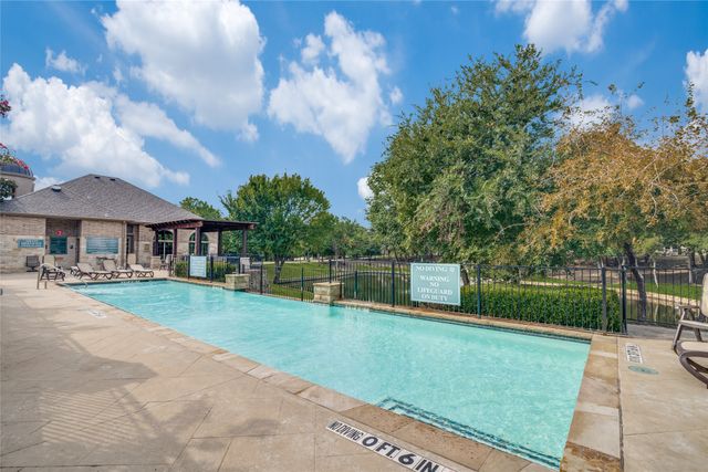 4268 Riverview Drive, Carrollton, TX 75010