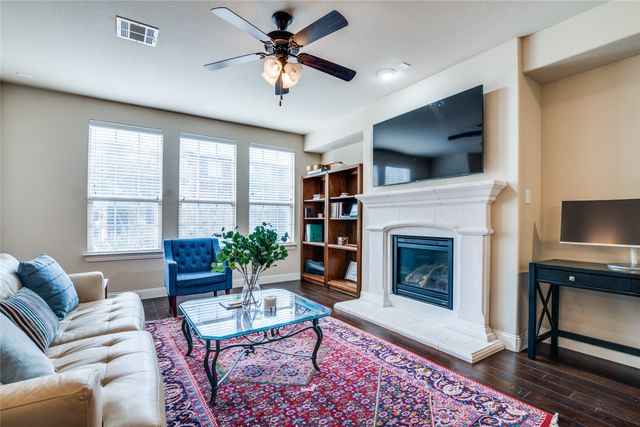 4268 Riverview Drive, Carrollton, TX 75010