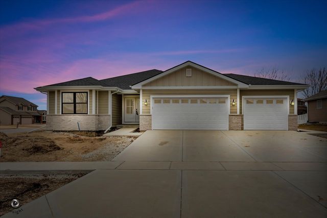 1947 Flagstone Avenue, Bourbonnais, IL 60914