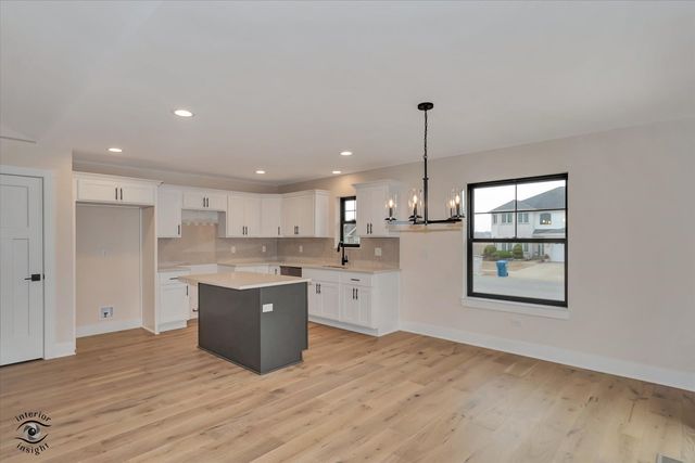 1947 Flagstone Avenue, Bourbonnais, IL 60914