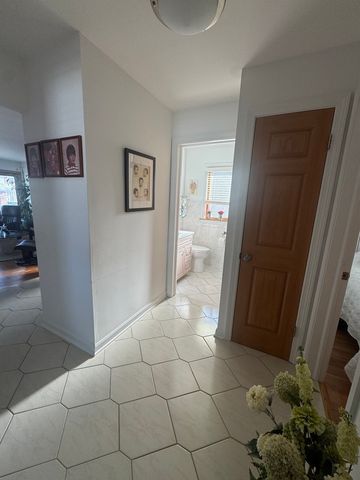 7742 Kolmar Avenue, Skokie, IL 60076