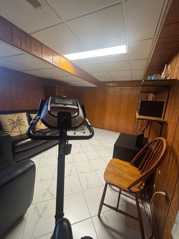 7742 Kolmar Avenue, Skokie, IL 60076