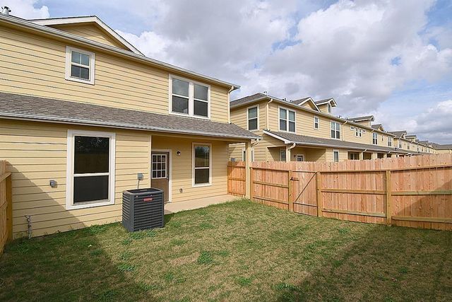 17041 Wilthorne Gardens Court, Houston, TX 77084