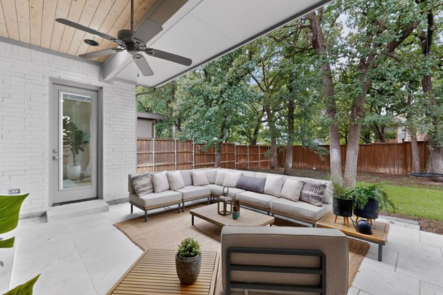 540 Oak Grove Lane, Coppell, TX 75019