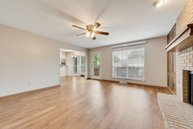4902 Thorncliffe Drive, Arlington, TX 76016