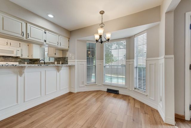 4902 Thorncliffe Drive, Arlington, TX 76016