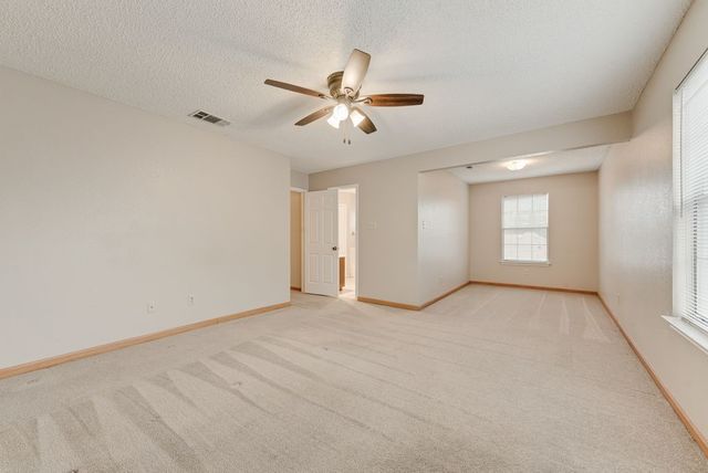 4902 Thorncliffe Drive, Arlington, TX 76016
