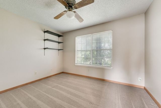 4902 Thorncliffe Drive, Arlington, TX 76016