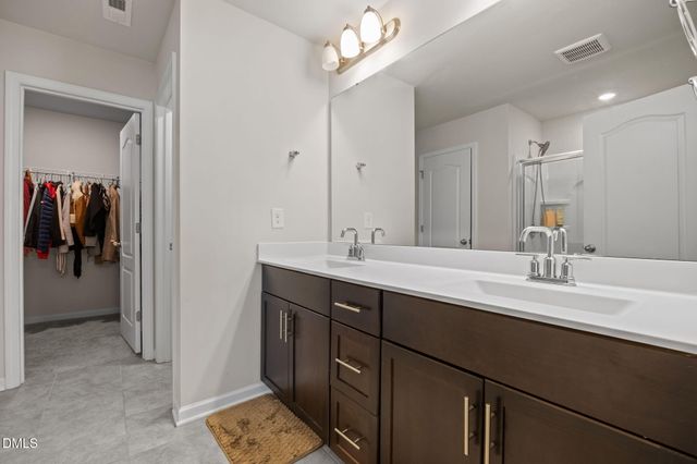 105 Wilbur Lake Drive, Fuquay Varina, NC 27526