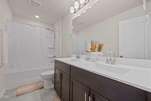 105 Wilbur Lake Drive, Fuquay Varina, NC 27526