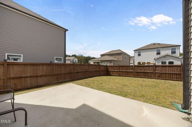 105 Wilbur Lake Drive, Fuquay Varina, NC 27526