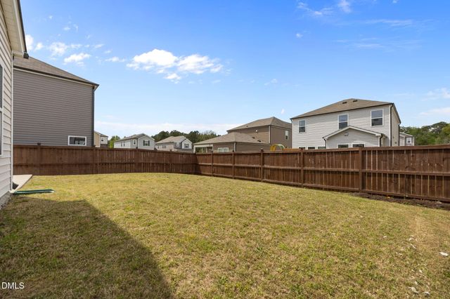 105 Wilbur Lake Drive, Fuquay Varina, NC 27526