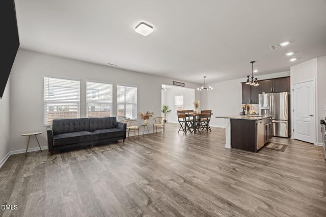 105 Wilbur Lake Drive, Fuquay Varina, NC 27526