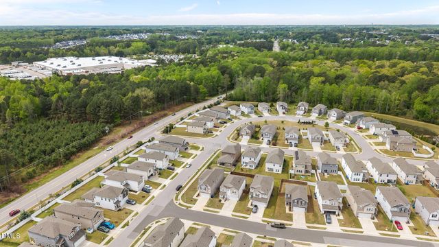 105 Wilbur Lake Drive, Fuquay Varina, NC 27526