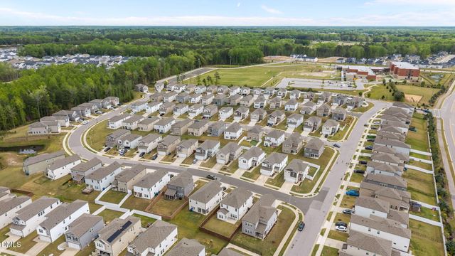 105 Wilbur Lake Drive, Fuquay Varina, NC 27526