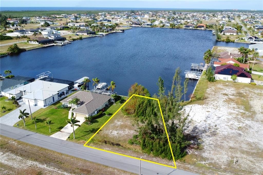 4323 28th ST, CAPE CORAL, FL 33993 — photo 3