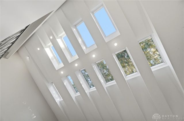 7395 Cades Cove, Centerville, OH 45459