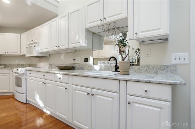 7395 Cades Cove, Centerville, OH 45459