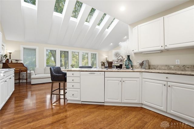 7395 Cades Cove, Centerville, OH 45459