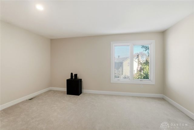 7395 Cades Cove, Centerville, OH 45459