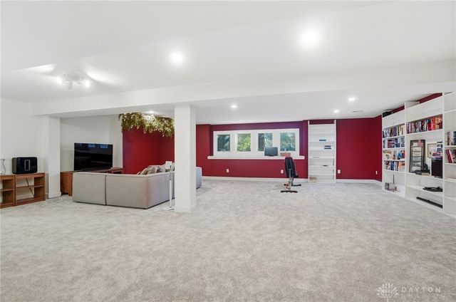 7395 Cades Cove, Centerville, OH 45459