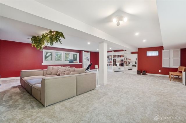 7395 Cades Cove, Centerville, OH 45459