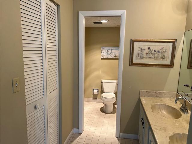 445 SE 21st Avenue 201, Deerfield Beach, FL 33441