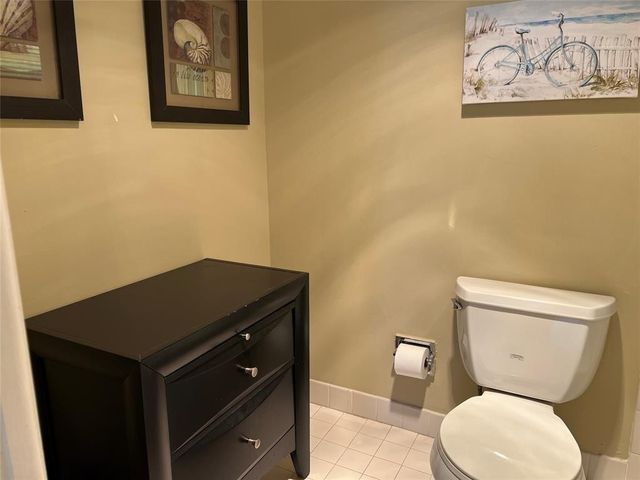 445 SE 21st Avenue 201, Deerfield Beach, FL 33441