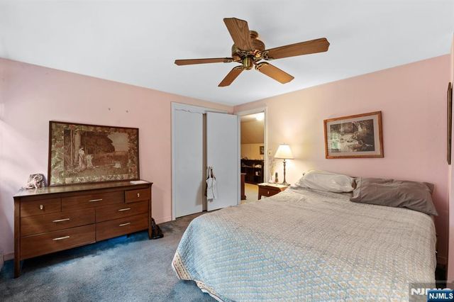 160 Spring Valley Road, Park Ridge, NJ 07656