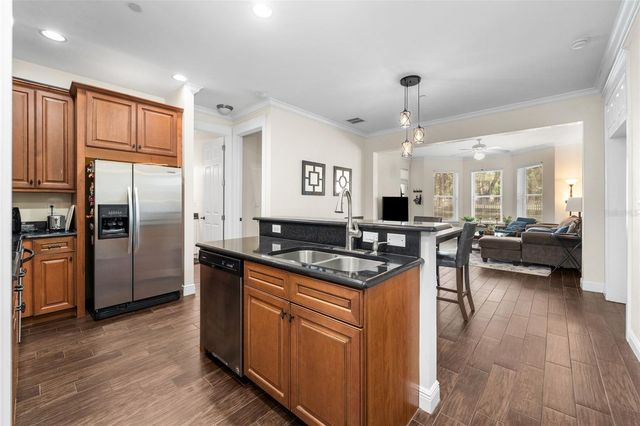 423 NE 2ND AVENUE, Gainesville, FL 32601