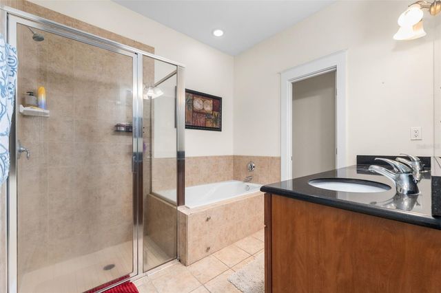423 NE 2ND AVENUE, Gainesville, FL 32601