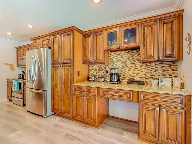 4016 KIMPTON PLACE, Largo, FL 33771