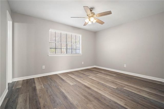 9040 Valley View Drive, Mobile, AL 36695