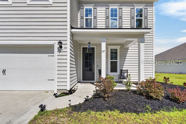 107 Runner Stone Rd, Bluffton, SC 29909