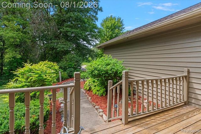 1650 Cobblestone Lane, Oxford, MI 48371