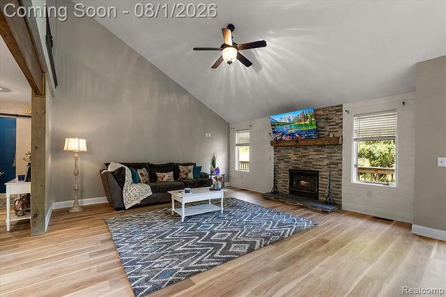 1650 Cobblestone Lane, Oxford, MI 48371