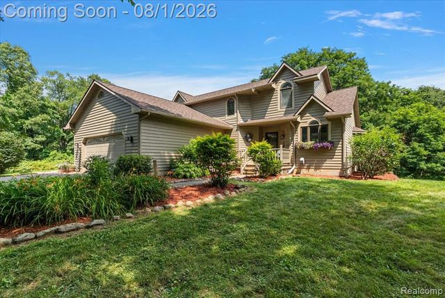 1650 Cobblestone Lane, Oxford, MI 48371