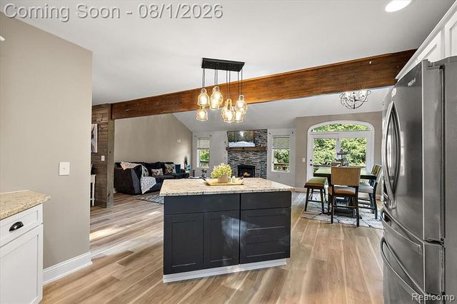 1650 Cobblestone Lane, Oxford, MI 48371