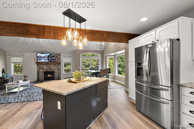 1650 Cobblestone Lane, Oxford, MI 48371