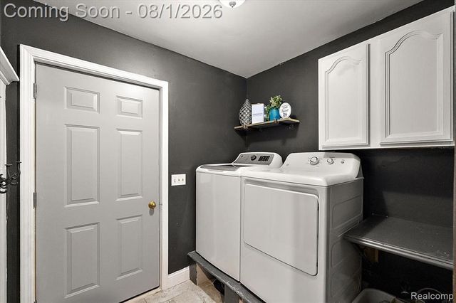 1650 Cobblestone Lane, Oxford, MI 48371