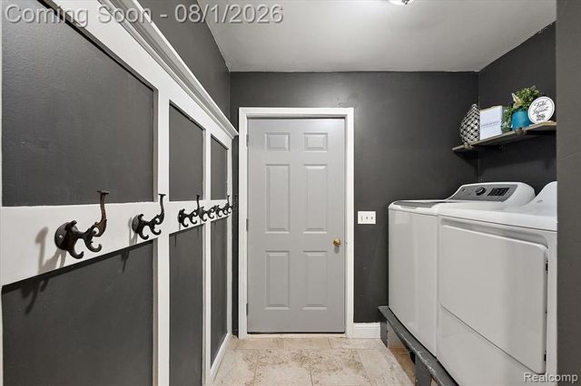 1650 Cobblestone Lane, Oxford, MI 48371
