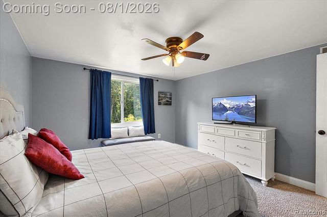 1650 Cobblestone Lane, Oxford, MI 48371