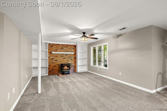1650 Cobblestone Lane, Oxford, MI 48371