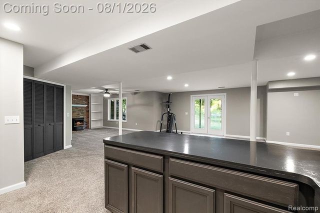 1650 Cobblestone Lane, Oxford, MI 48371