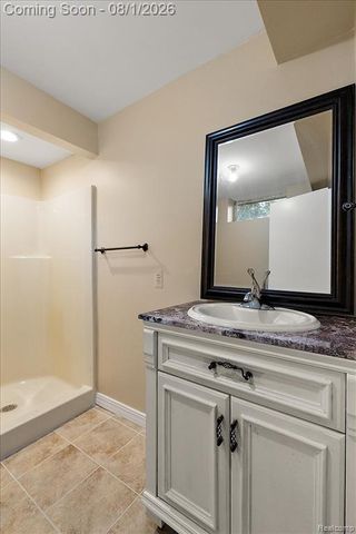 1650 Cobblestone Lane, Oxford, MI 48371
