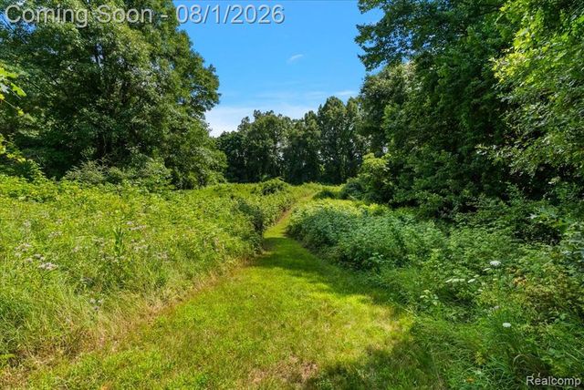 1650 Cobblestone Lane, Oxford, MI 48371